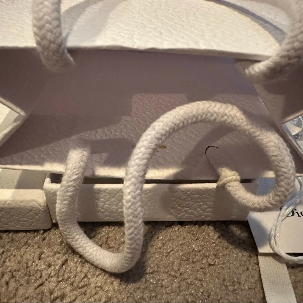 Dior - Picture 6 of 7